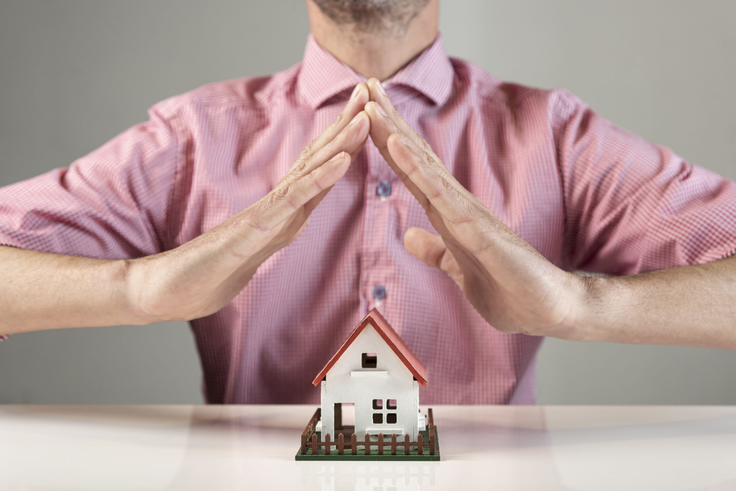 Ensuring Privacy in Home Security: Balancing Protection and Personal Space